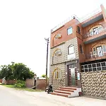 Oyo 44361 Shri Lajjaram Ashram
