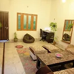 Kridha Holidays Homestay With Kitchen