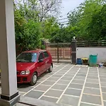 Kridha Holidays Homestay With Kitchen