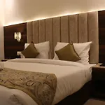 Meera Madhav Resort