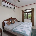 Mvt Guesthouse & Restaurant