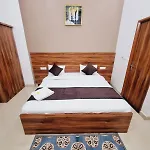 Hotel Mero Vrindavan - Luxury Stay