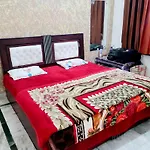 Hotel Krishnashrya - Near Prem Mandir
