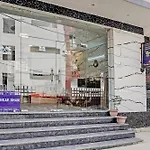 Oyo Gauri Shankar Dham