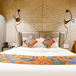 Hotel Starlight By Vrindavan