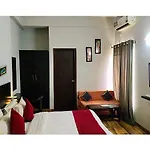 Vrindavan Serenity Hotel & Suites