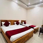 Hotel Hare Krishna Dham