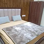 Rn Guest House