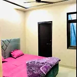 Kaushik Home Stay