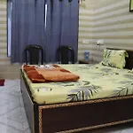 Tirupati Balaji Guest House