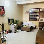 Krishna Palace Near Prem Mandir