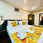Hotel Opal Select