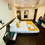 Hotel Opal Select