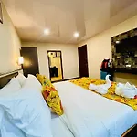 Hotel Opal Select