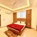 Radha Residency ! Fully Air Conditioned With Parking Facility, Near Isckon Temple & Prem Mandir