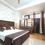 Vats Villa \