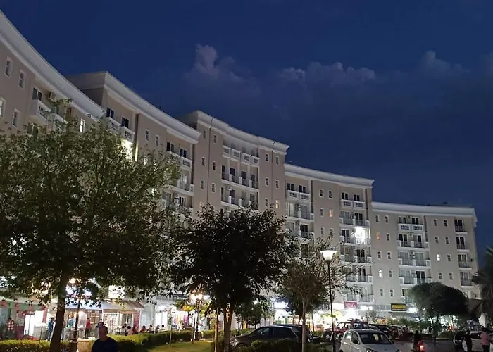 Radhe Krishna Sarnam Luxury Stay