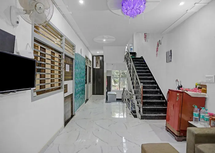 Hotel O Krishna Palace