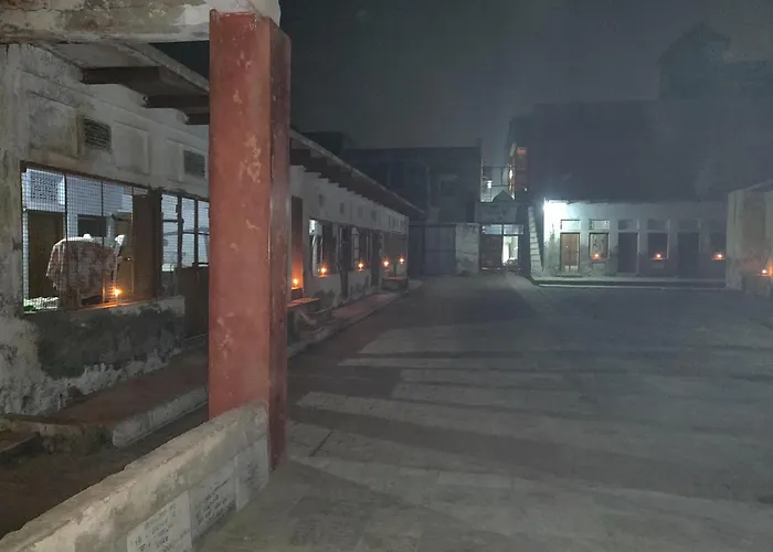 Shri Vijay Kishor Dharamshala