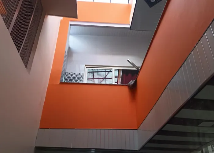 Jhun Jhun Lathi Bhawan