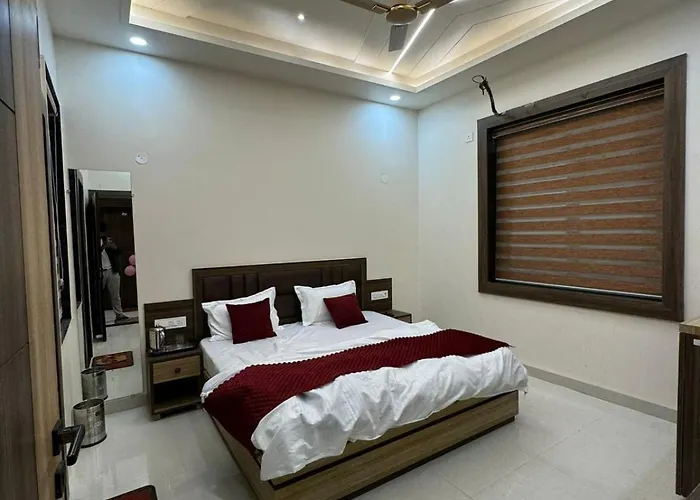 Shree Mukund Dham