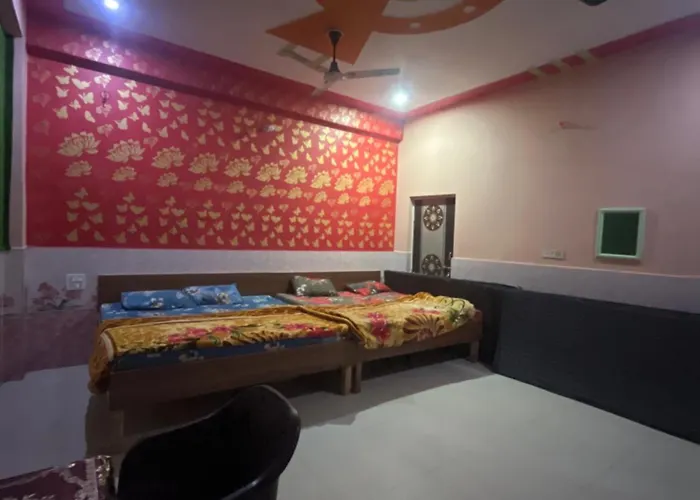 Radha Ballabh Dham