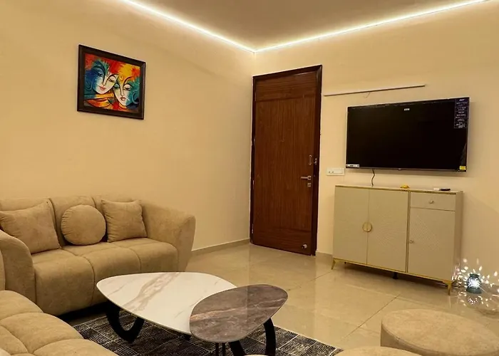 Spacious &Luxury 2Bhk In Vrindavan-Shree Keli Kunj