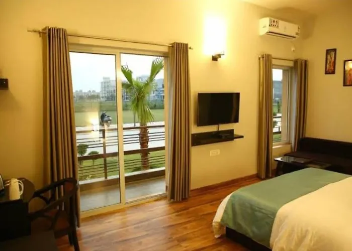 Sarovar Grand Vrindavan