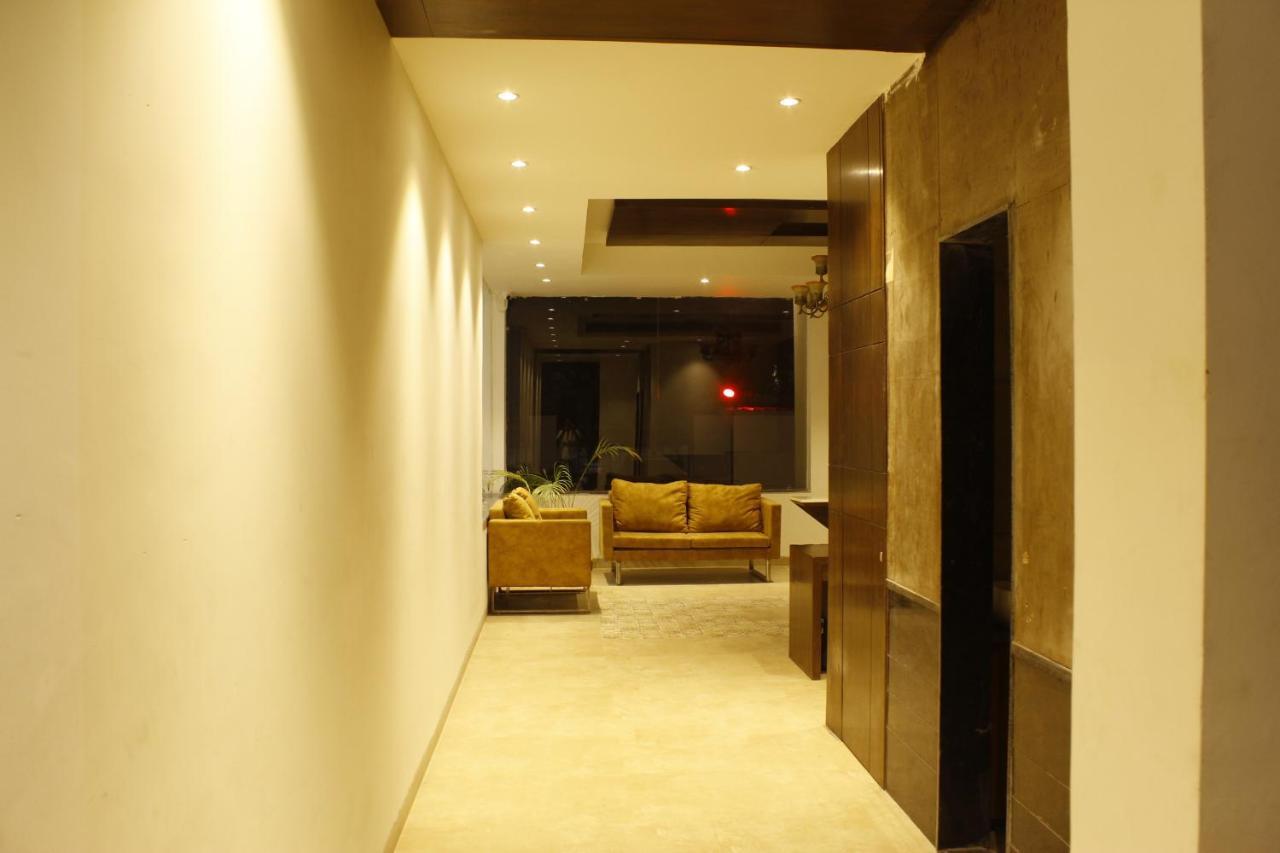 The Vrindwoods Hotel