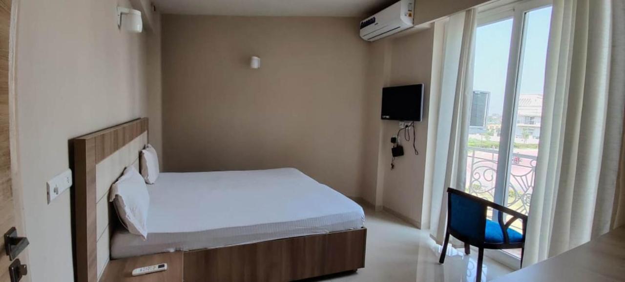 Shyam Basera Holiday Homes 3*