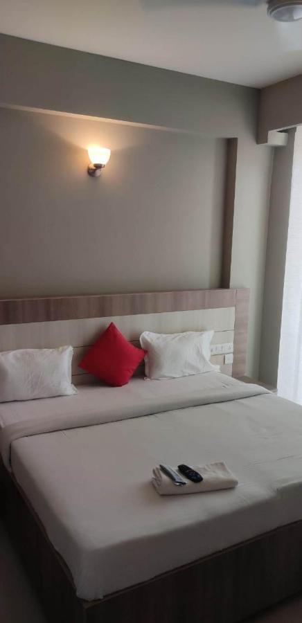 Shyam Basera Holiday Homes Hotel 3*