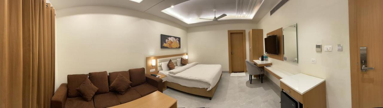 Ananda Castle Hotel 4*