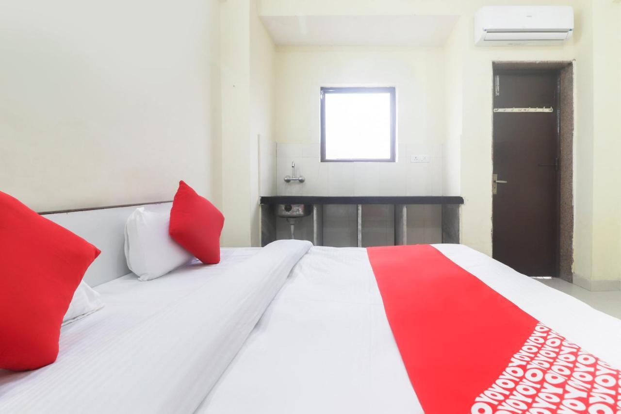 Hotel Oyo 64683 Shri Yamuna Palace Vrindavan