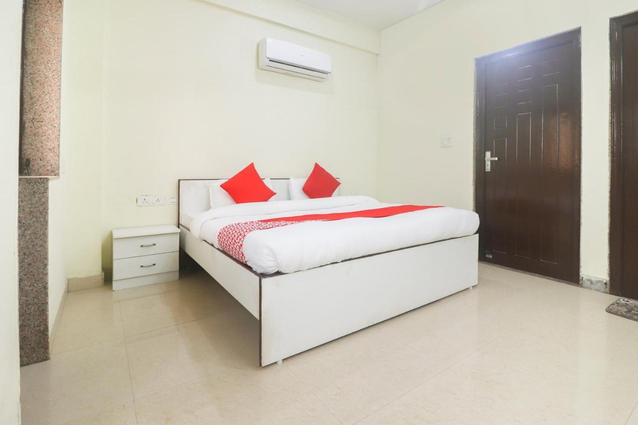 Oyo 64683 Shri Yamuna Palace 3*