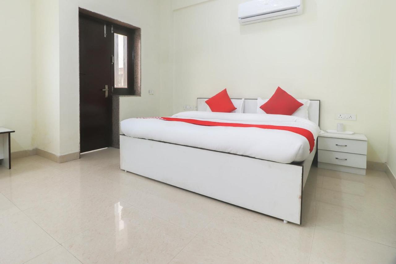 Oyo 64683 Shri Yamuna Palace 3* Vrindavan