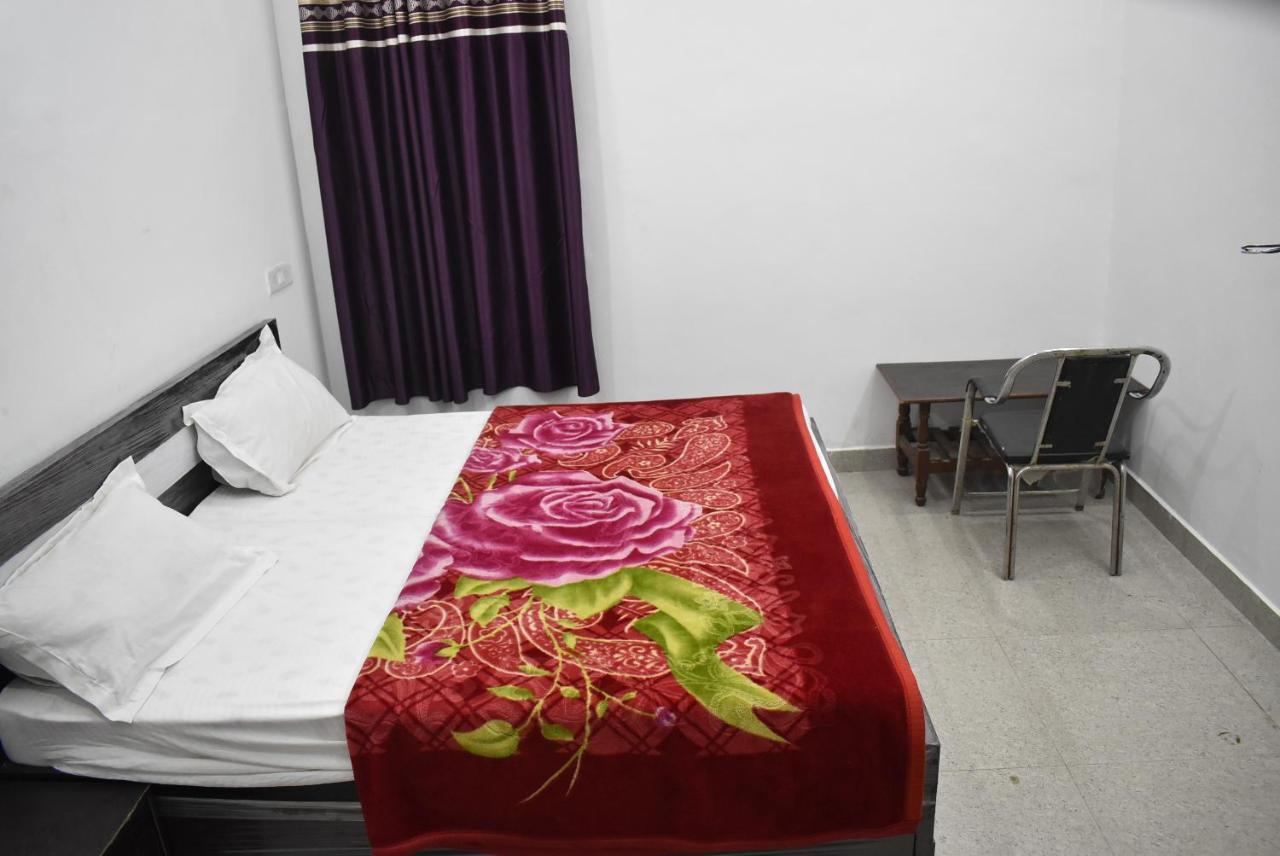 Hotel Hotel Prem Dham By Wb Inn Vrindavan