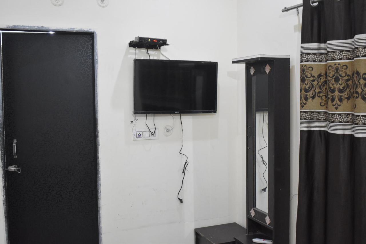 Hotel Hotel Prem Dham By Wb Inn Vrindavan