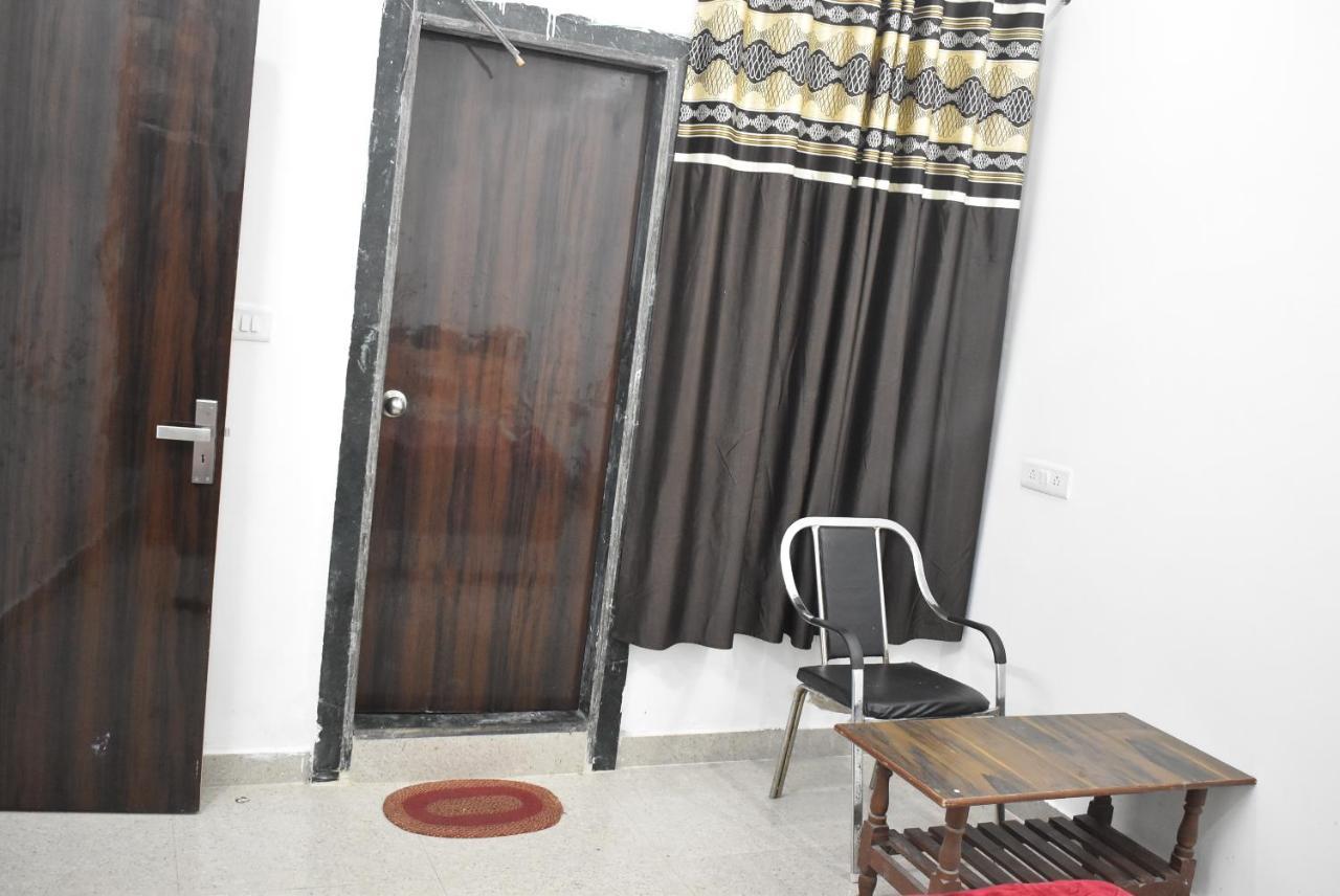 Hotel Prem Dham By Wb Inn 2* Vrindavan