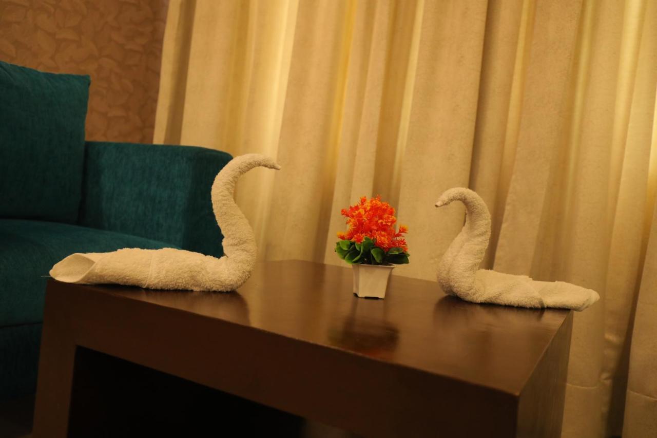 Hotel Meera Madhav 3*