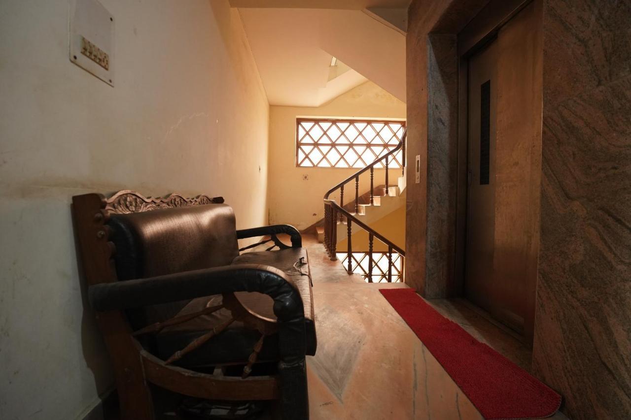 Hotel Satyam Dham By Wb Inn Hotel Vrindavan