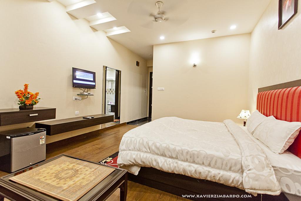 Krishna International Hotel Vrindavan