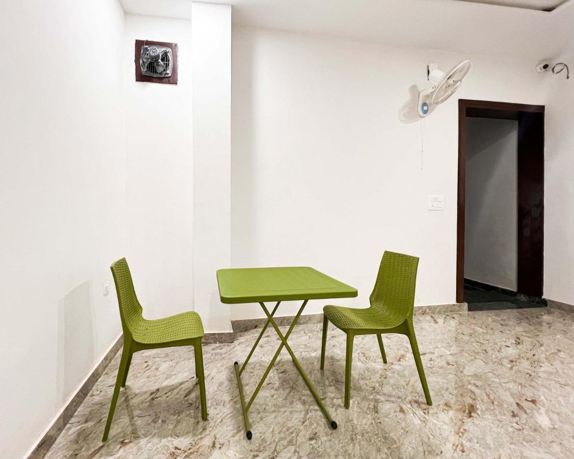 Homestay Radha Krishna Bhawan, *