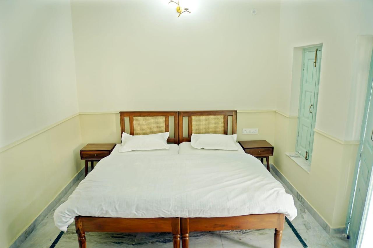 Guest house Shree Krishna Bhakti Ashram Vrindavan
