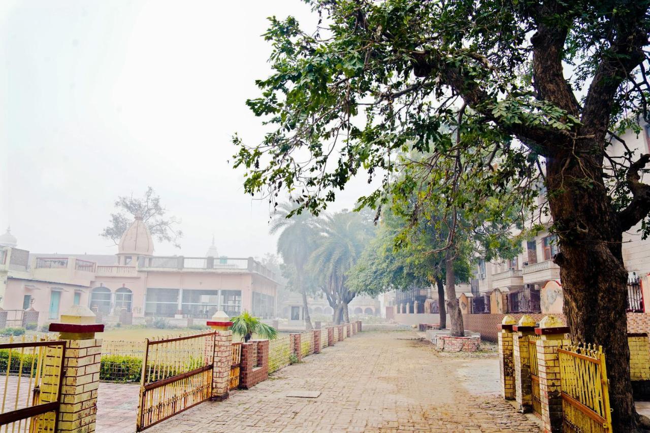 Guest house Shree Krishna Bhakti Ashram