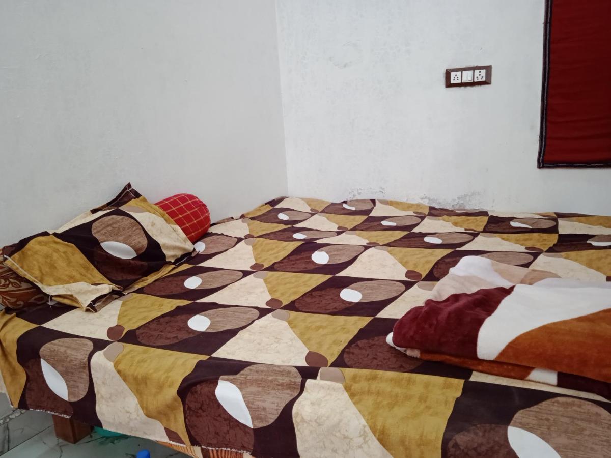 Vrinda Homestay *