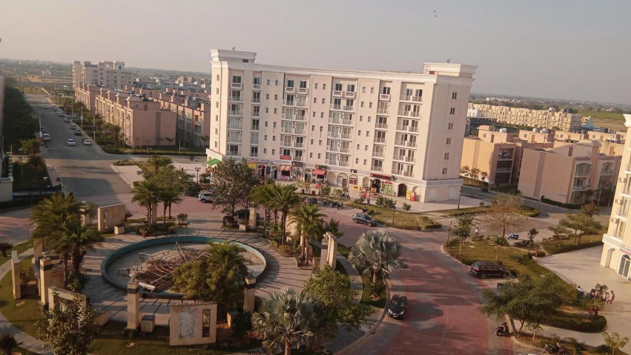 Hotel Rajput Residency *