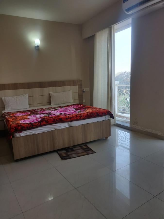 Rajput Residency Hotel Vrindavan