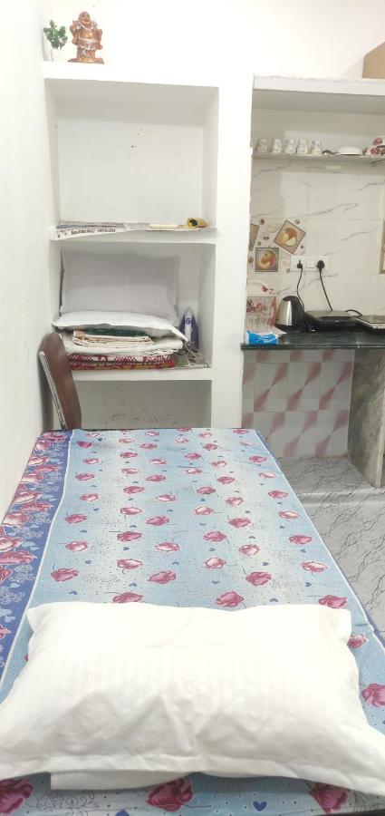 Kridha Holidays With Kitchen Holiday home Vrindavan