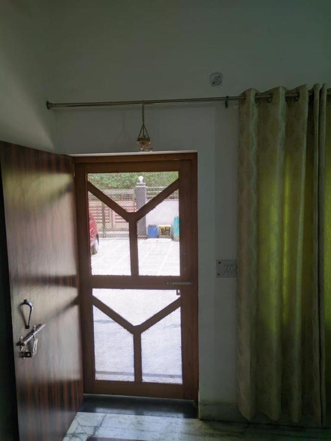 Kridha Holidays With Kitchen Holiday home