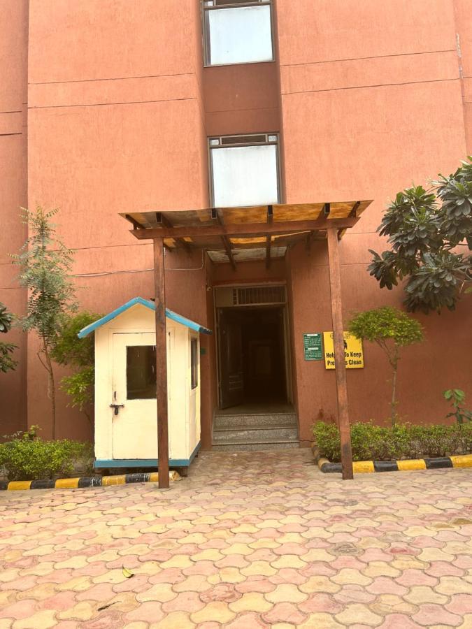 Tripur Sundari Nilaya *